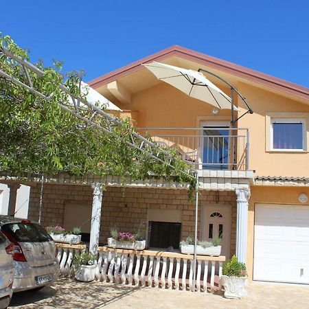 Apartments Novoselic Vir Exterior foto